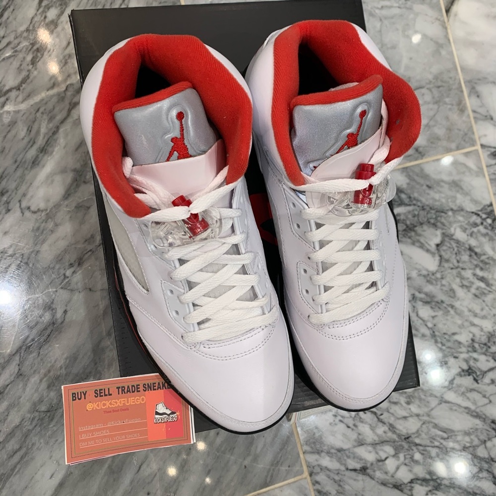 Air Jordan Retro 5 Fire Red 2020